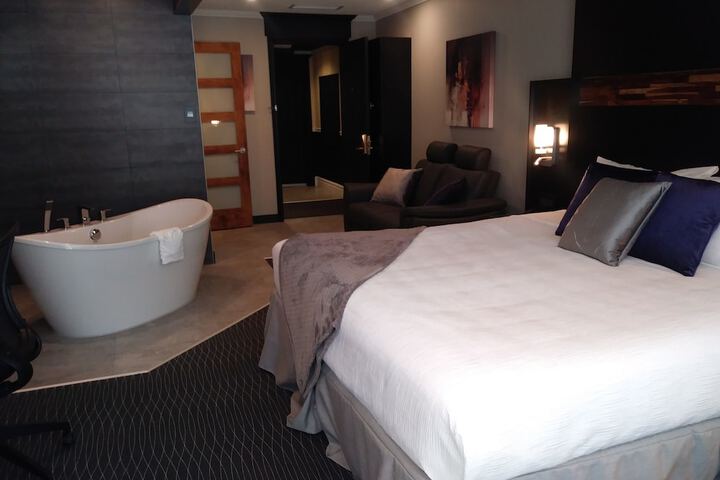 Room 29 of 47