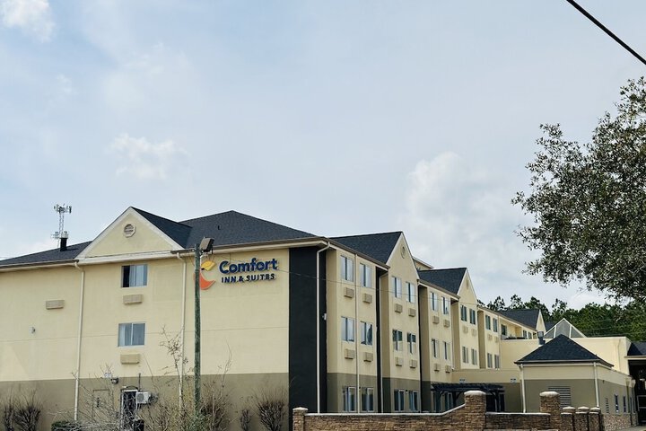 Hotel 9 of 65