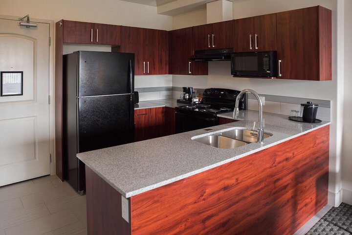 Chateau Nova Yellowknife