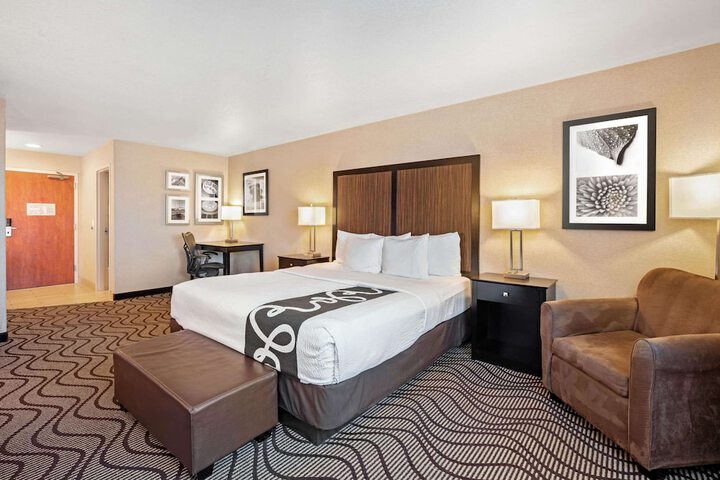 Room 21 of 51