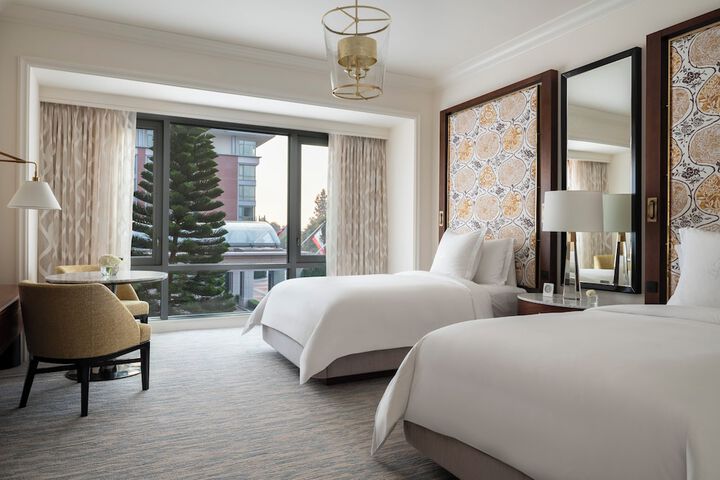 Four Seasons Hotel Los Angeles at Westlake Village