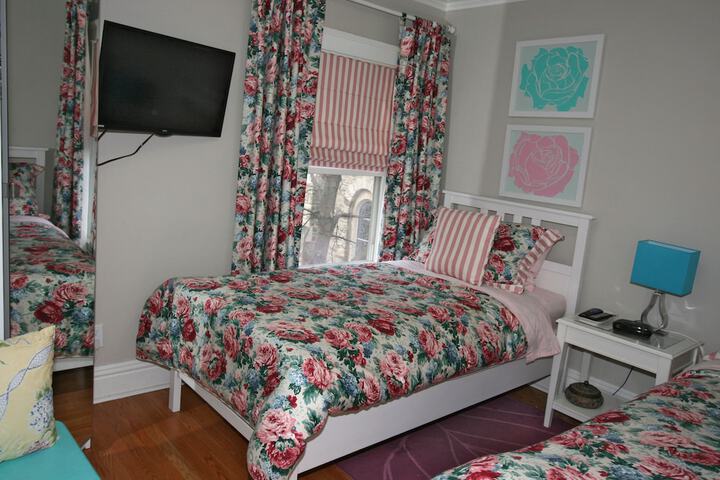 Room 20 of 37