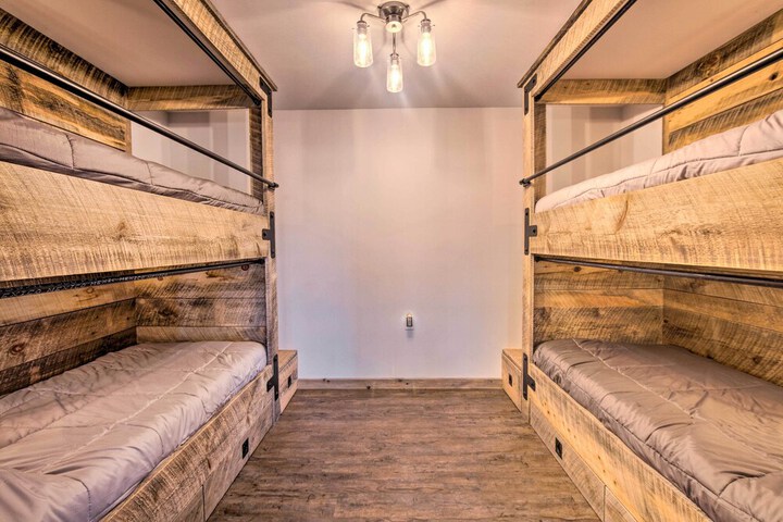 timberland Estates Cabin: Close to Trails!