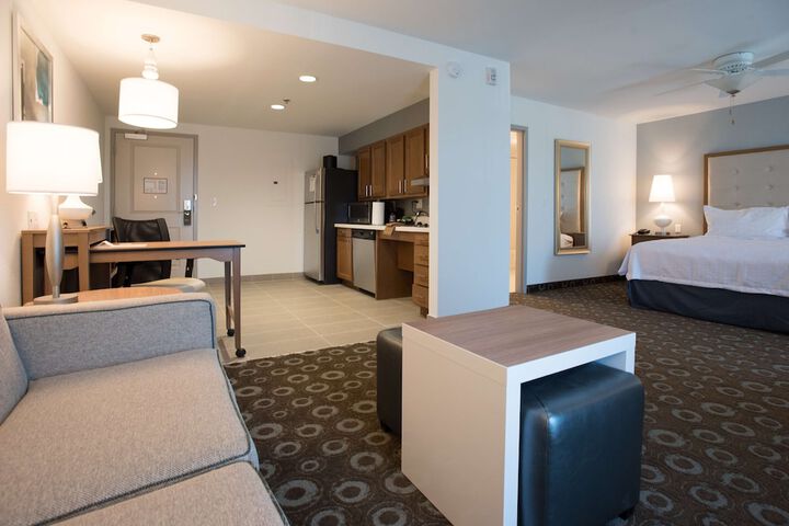Room 15 of 25