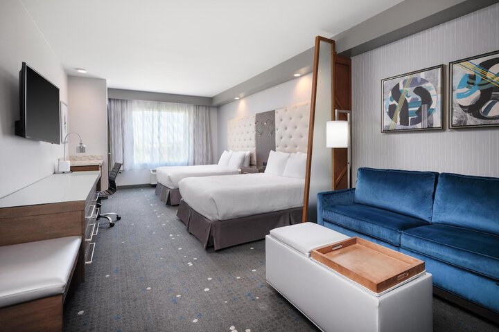 Best Western Premier Hotel at Fishers Landing