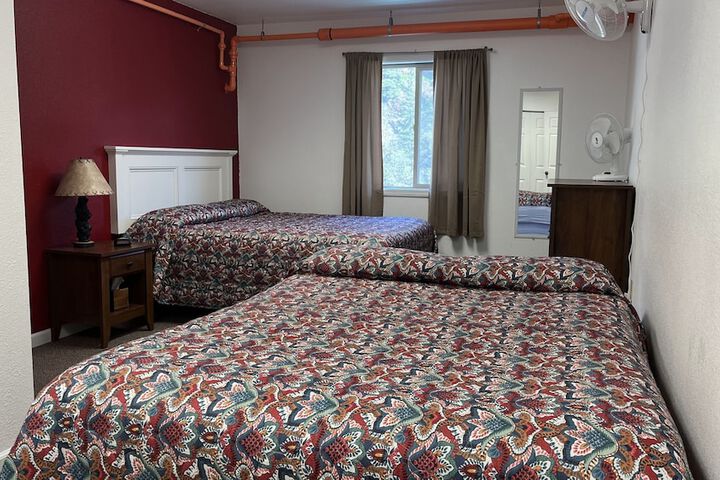 Room 62 of 82