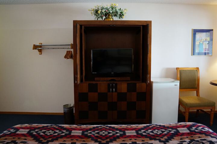 Room 26 of 35