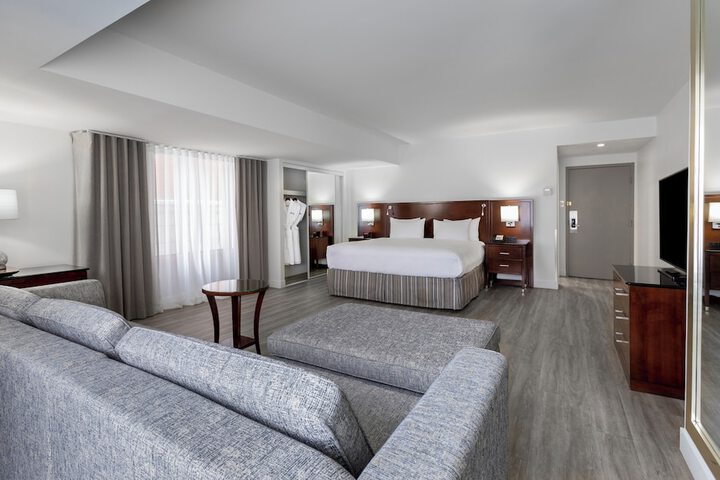 Room 45 of 63