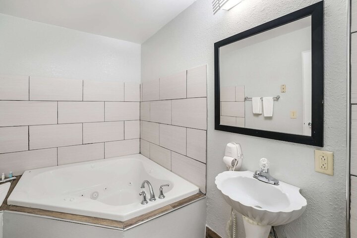 Quality Inn Greer - Greenville