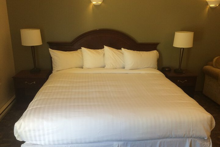Room 14 of 17