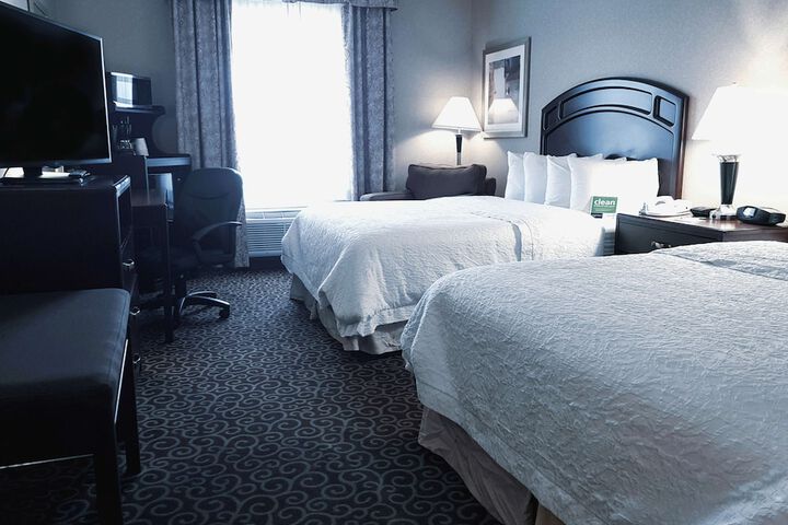 Hampton Inn & Suites by Hilton Edmonton Intl Airport
