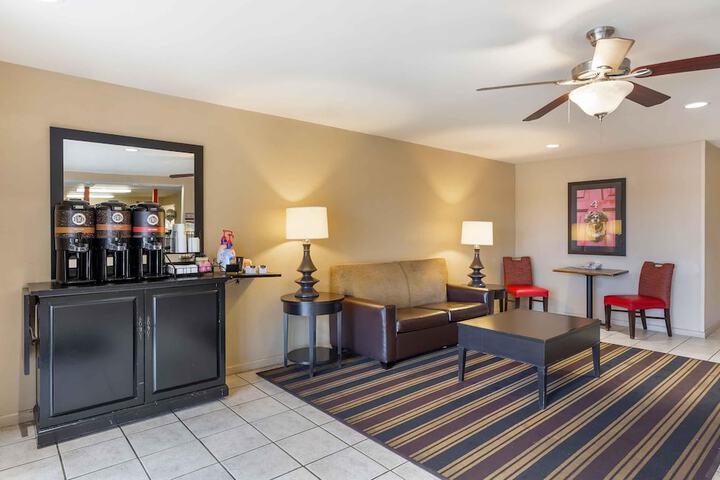 Extended Stay America Suites Cleveland Great Northern Mall