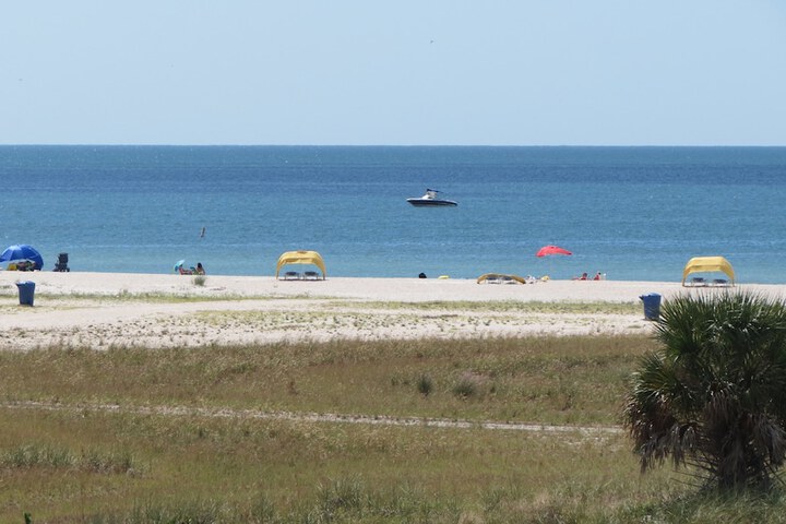 Beachside Resort Motel