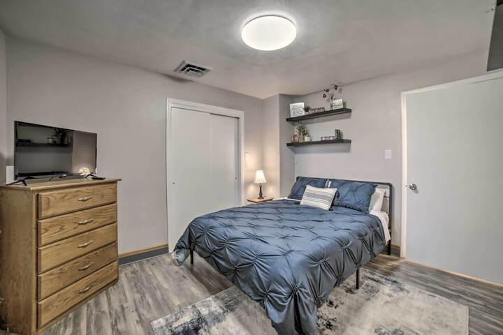 Near Mines & Meadows: Spacious Home w / Game Room