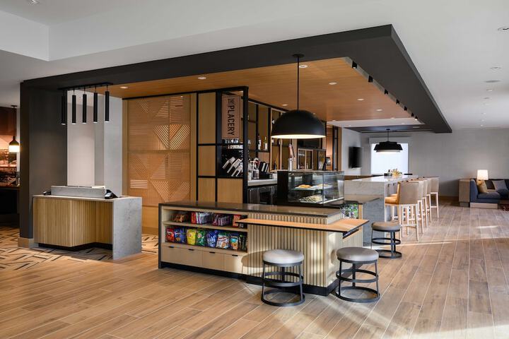 Hotel Interior 7 of 38