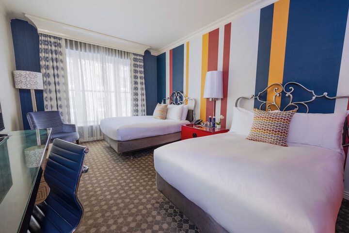 Room 41 of 69