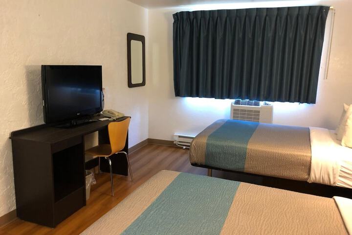 Room 17 of 29