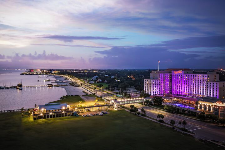 Harrahs Gulf Coast Hotel & Casino - a Caesars Rewards Destination