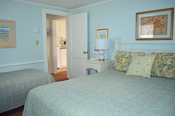 Room 32 of 56