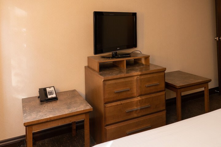 Room 34 of 86