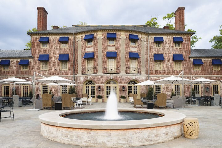 Williamsburg Inn an official Colonial Williamsburg Hotel