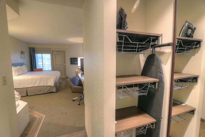Room 41 of 85