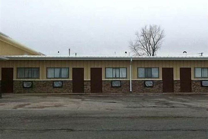 Knights Inn Winner