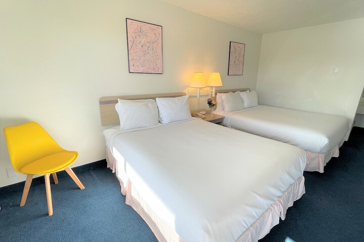 Room 34 of 74