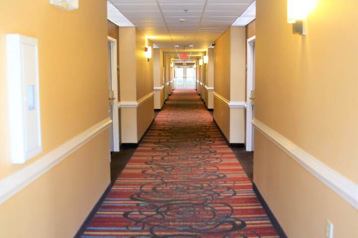 Ballroom/Hall 67 of 69