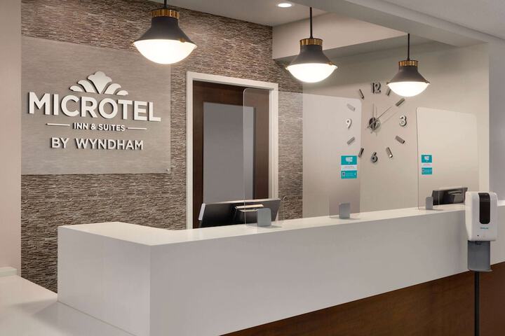 Hotel Interior 7 of 36
