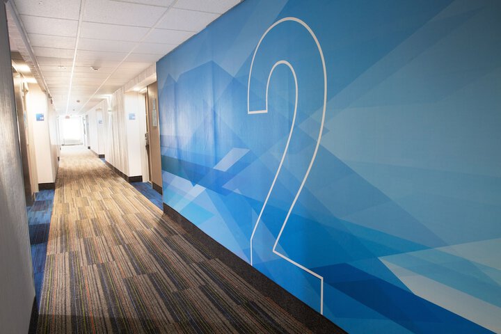 Ballroom/Hall 42 of 47