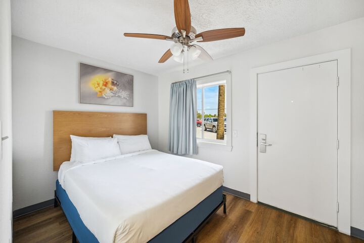 Room 40 of 59