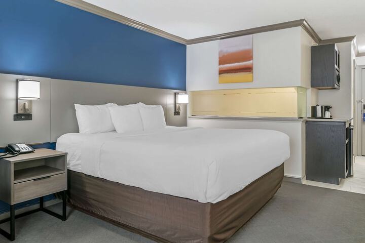 Room 20 of 36