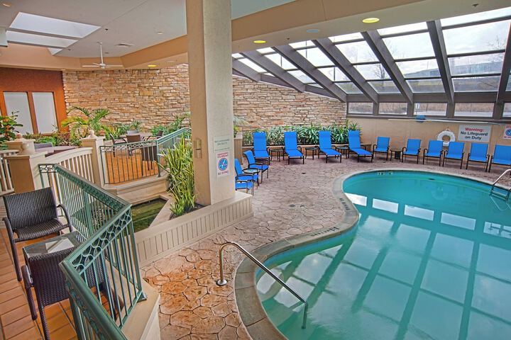 Sheraton Westport Plaza Hotel St. Louis
