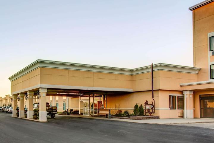 Hotel 2 of 24