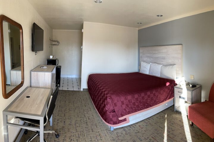 Antlers Budget Inn