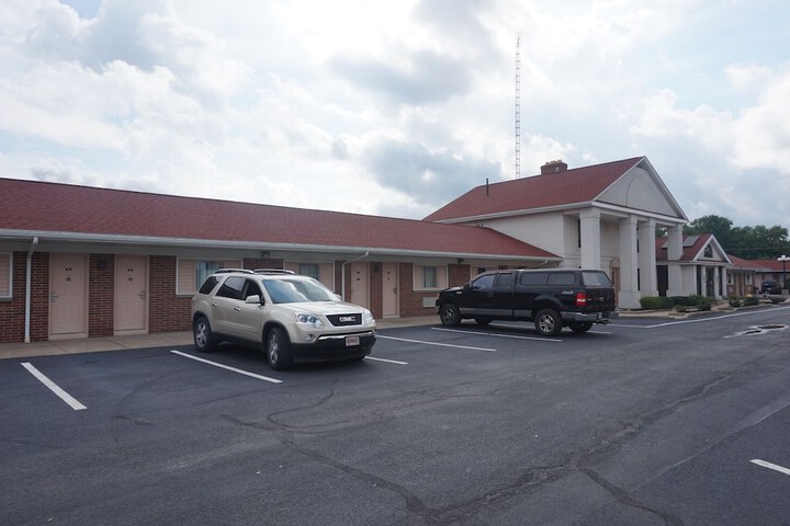 Bellevue Hotel & Suites