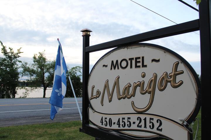 Hotel 3 of 48