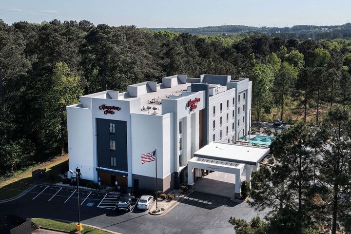 Hotel 6 of 43