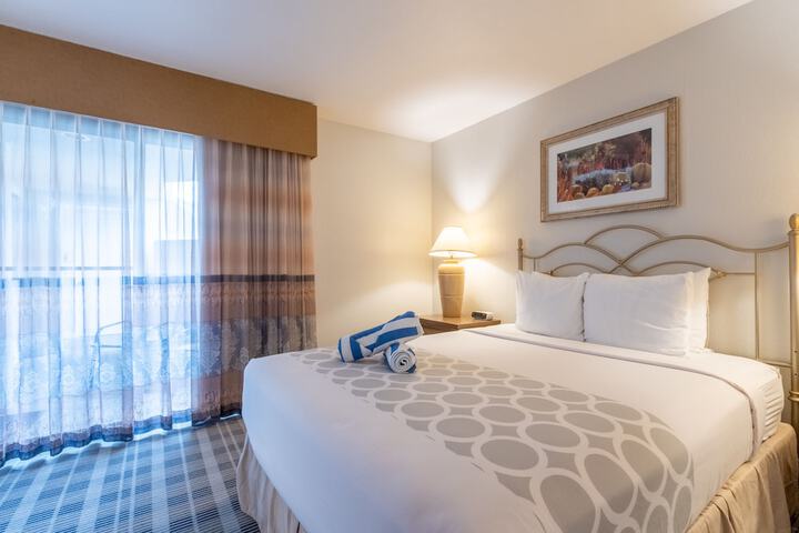 Room 15 of 26