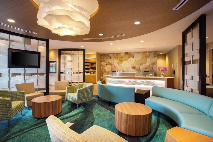 Hotel Interior 10 of 30