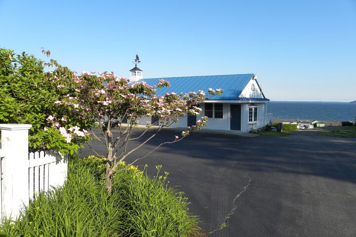 Colonial Gables Oceanfront Village
