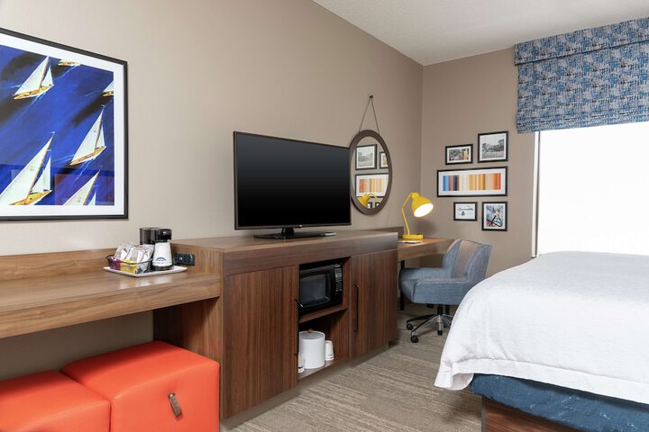 Room 5 of 36