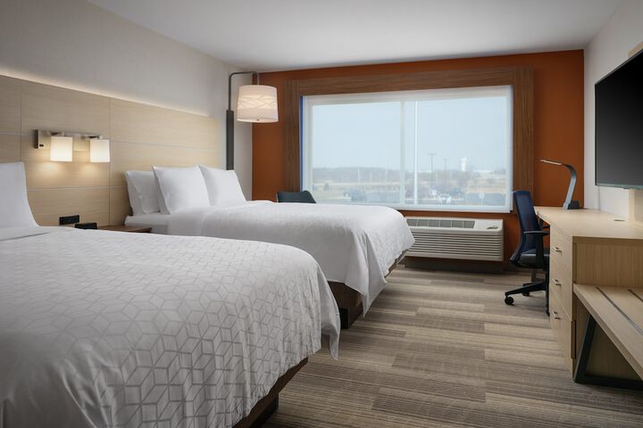 Room 14 of 39