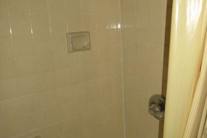 Room 19 of 42