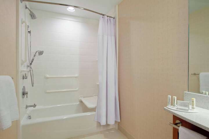 Room 12 of 24
