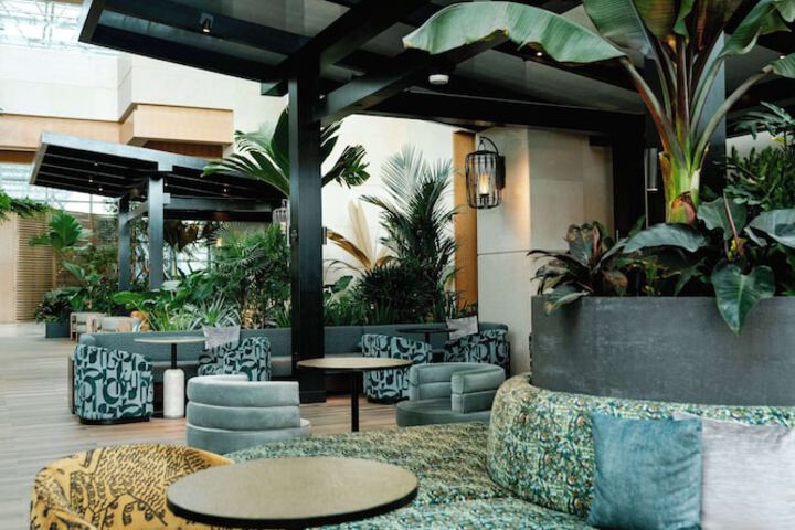 Hotel Interior 24 of 168