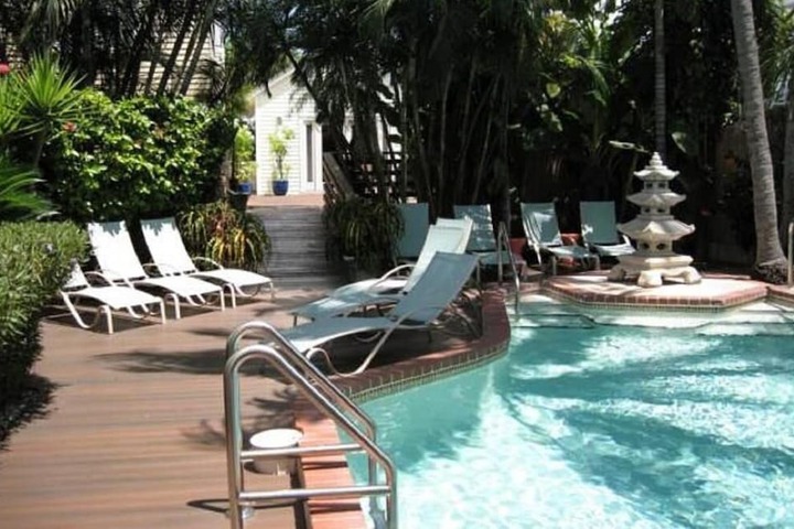 Pool 26 of 259