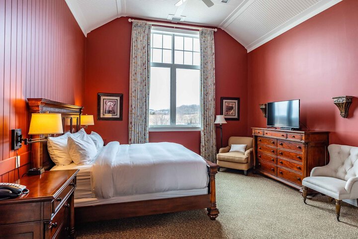 Room 44 of 92