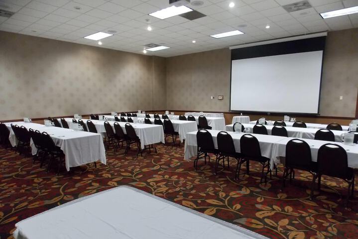 Alexandria Hotel & Conference Center